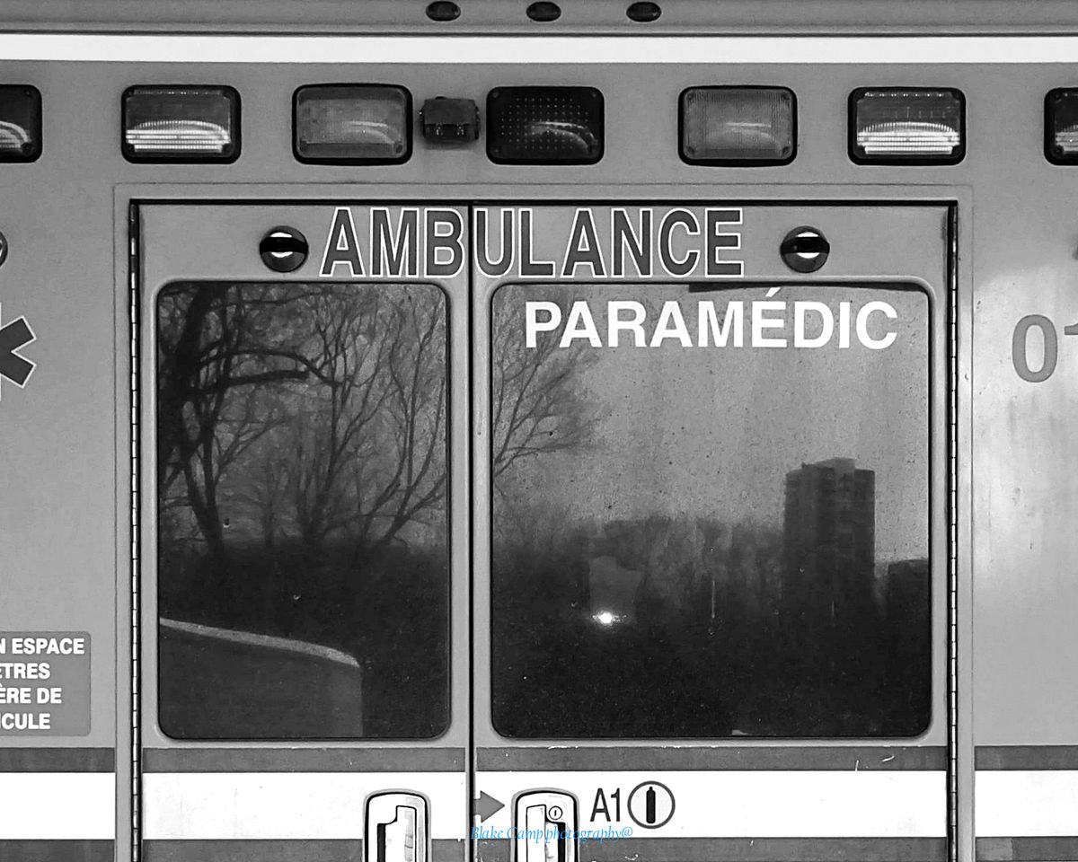 Pourquoi La Dernière Ambulance existe-t-elle ?